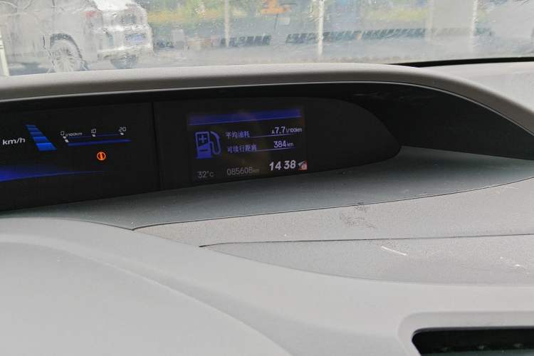 Used Honda Civic 2013 10th Anniversary 1.8L Automatic Luxury Edition Odometer Close Up