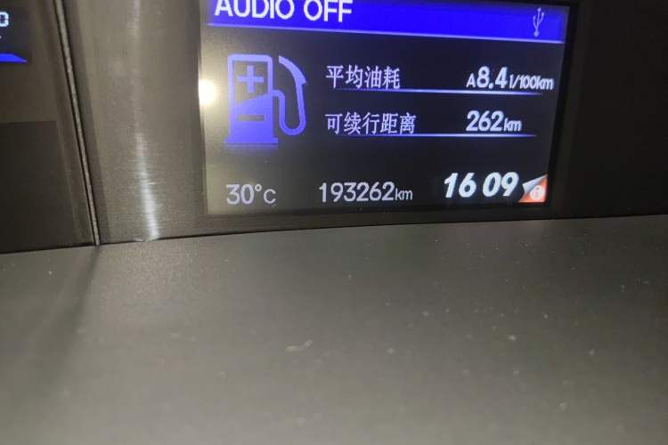 Used Honda Civic 2013 10th Anniversary 1.8L Automatic Comfort Version Odometer Close Up