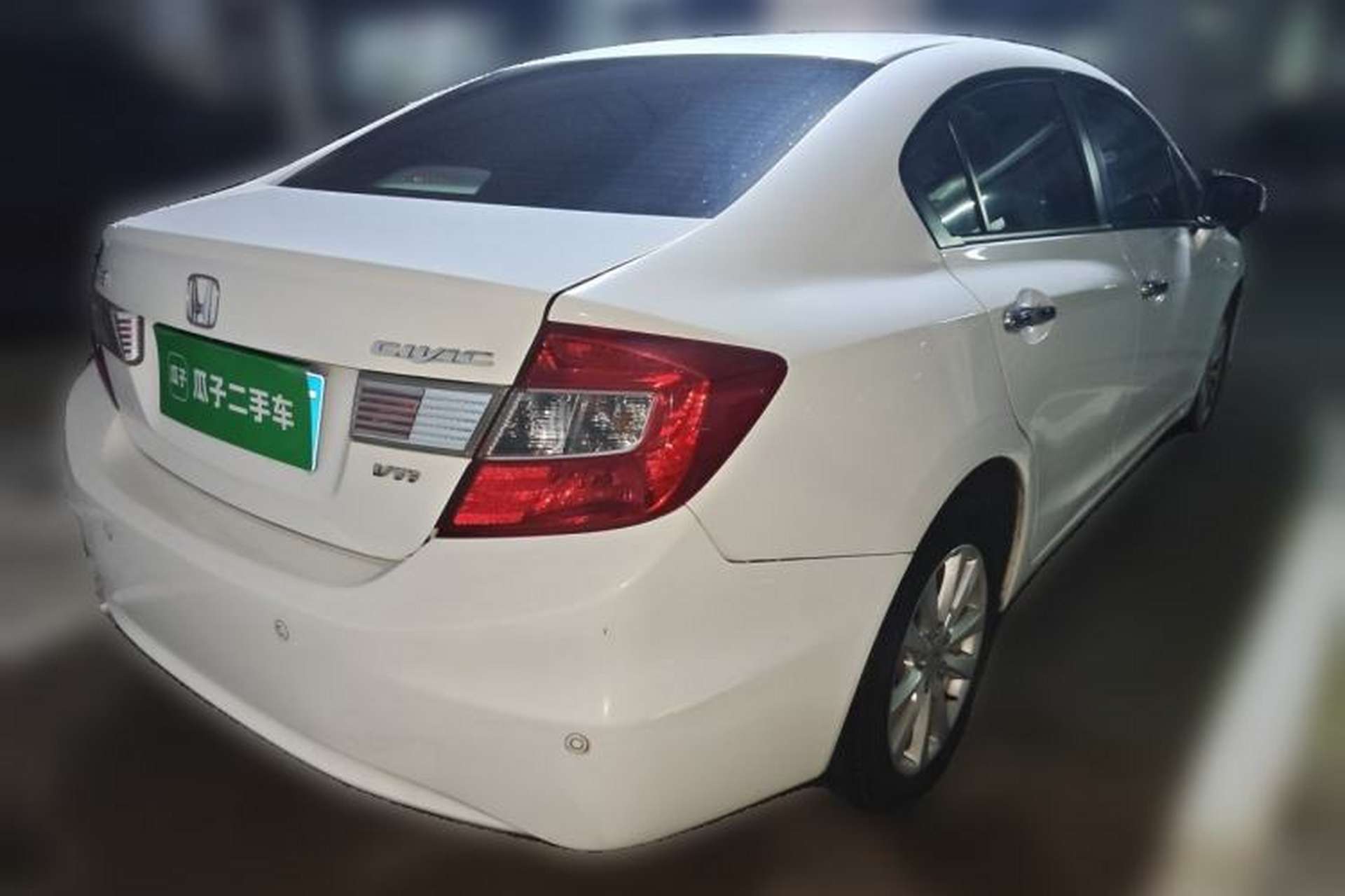 Used Honda Civic 2013 10th Anniversary 1.8L Automatic Luxury Edition Rear Right 45 Deg