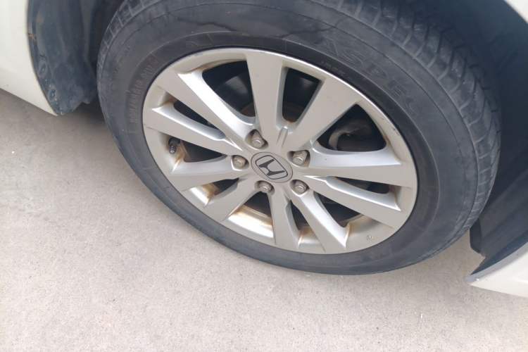 Used Honda Civic 2013 10th Anniversary 1.8L Automatic Luxury Edition Right Front Wheel Hub