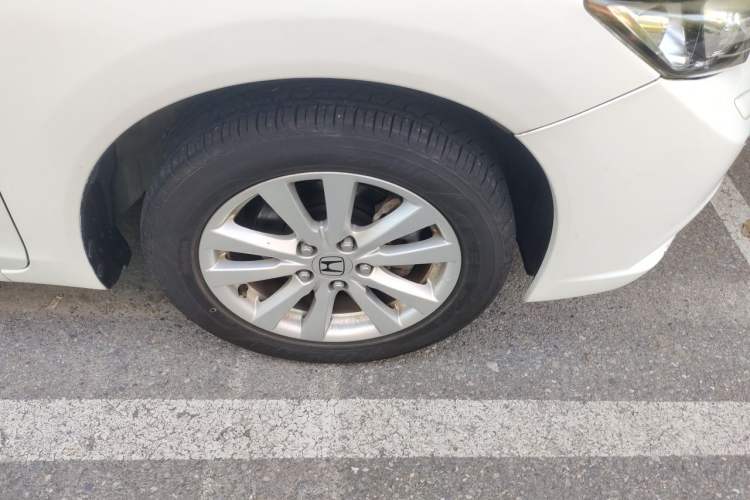 Used Honda Civic 2013 10th Anniversary 1.8L Automatic Luxury Edition Right Front Wheel Hub