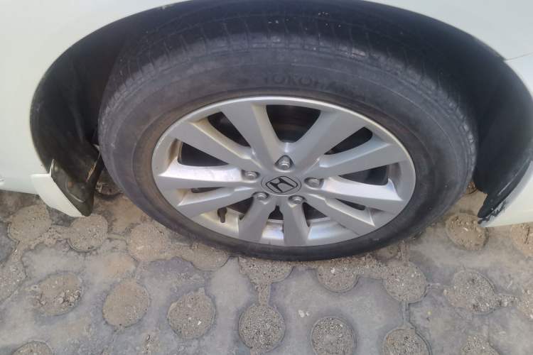 Used Honda Civic 2013 10th Anniversary 1.8L Automatic Luxury Edition Right Front Wheel Hub