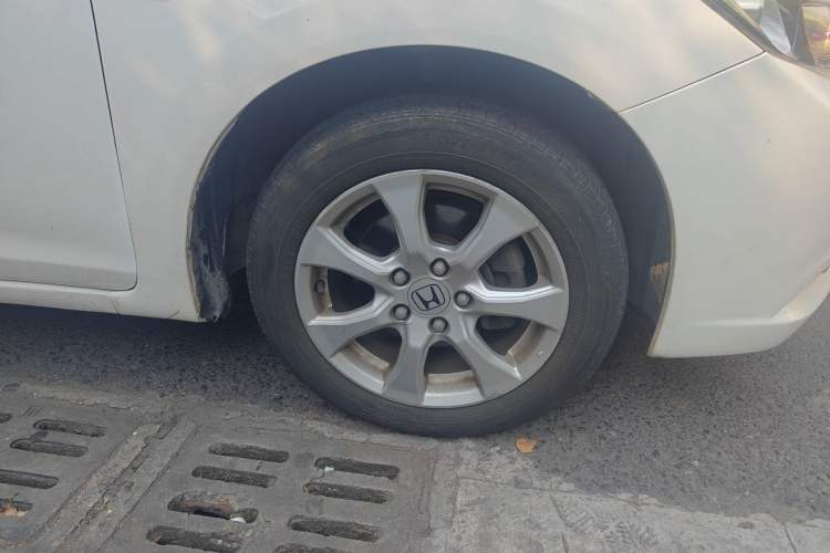 Used Honda Civic 2013 10th Anniversary 1.8L Automatic Comfort Version Right Front Wheel Hub