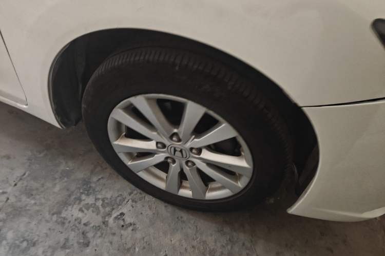 Used Honda Civic 2013 10th Anniversary 1.8L Automatic Luxury Edition Right Front Wheel Hub