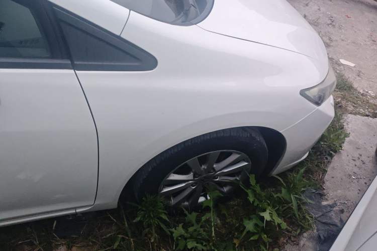 Used Honda Civic 2013 10th Anniversary 1.8L Automatic Luxury Edition Right Front Wheel Hub