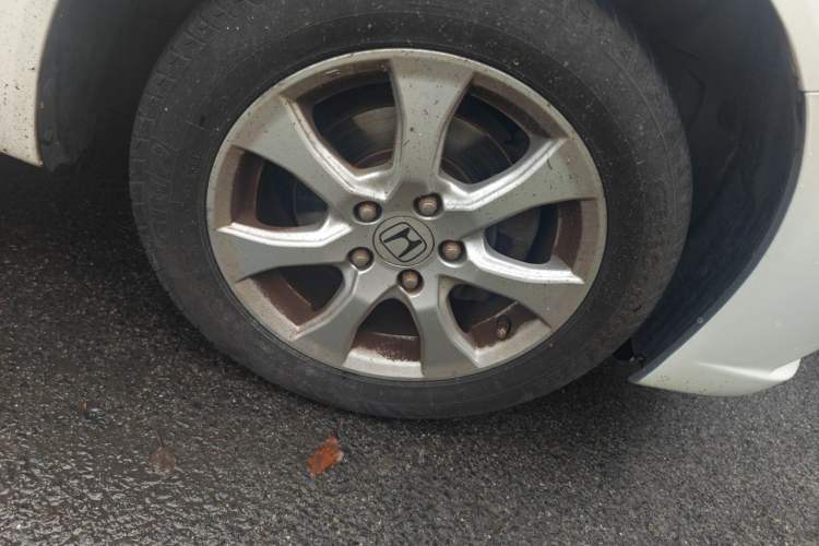 Used Honda Civic 2013 10th Anniversary Edition 1.8L Manual Comfort Version Right Front Wheel Hub