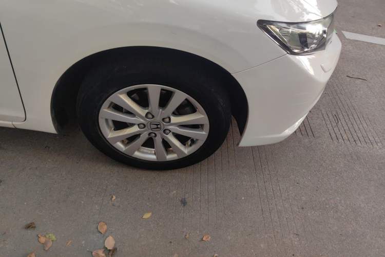 Used Honda Civic 2013 10th Anniversary 1.8L Automatic Luxury Edition Right Front Wheel Hub