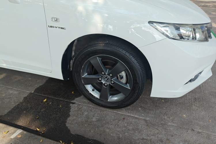 Used Honda Civic 2013 10th Anniversary 1.8L Automatic Comfort Version Right Front Wheel Hub