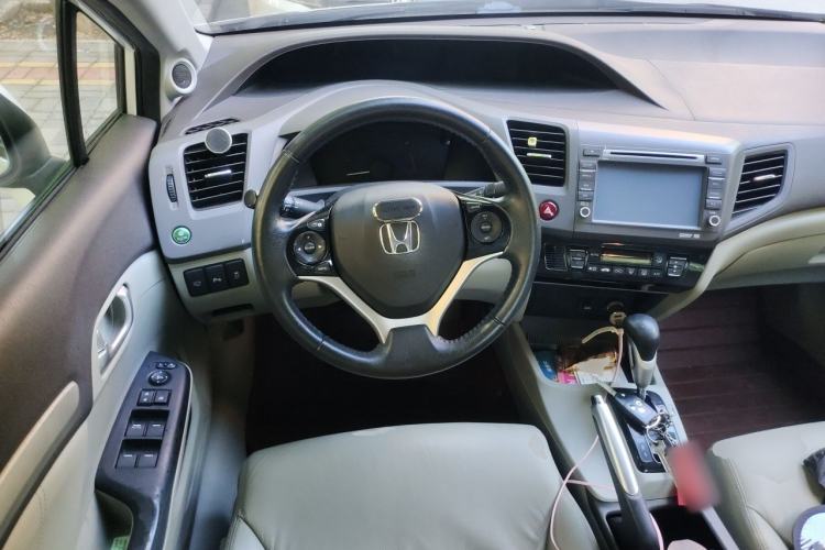 Used Honda Civic 2013 10th Anniversary 1.8L Automatic Luxury Edition Steering Wheel