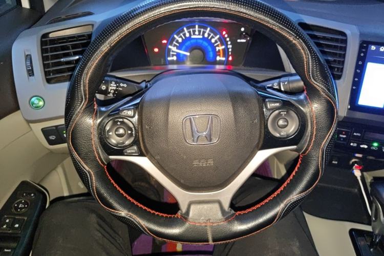 Used Honda Civic 2013 10th Anniversary 1.8L Automatic Luxury Edition Steering Wheel