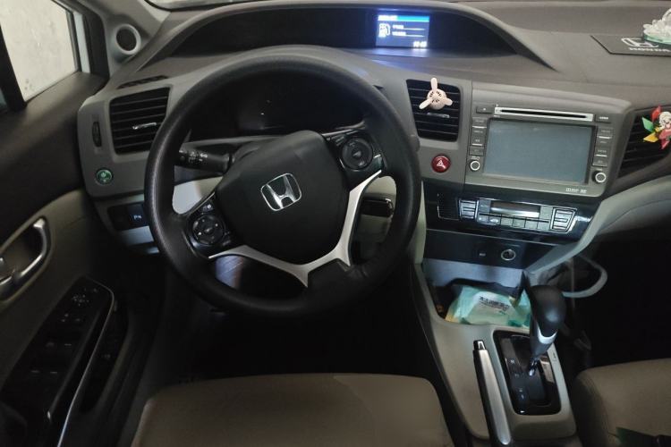 Used Honda Civic 2013 10th Anniversary 1.8L Automatic Luxury Edition Steering Wheel