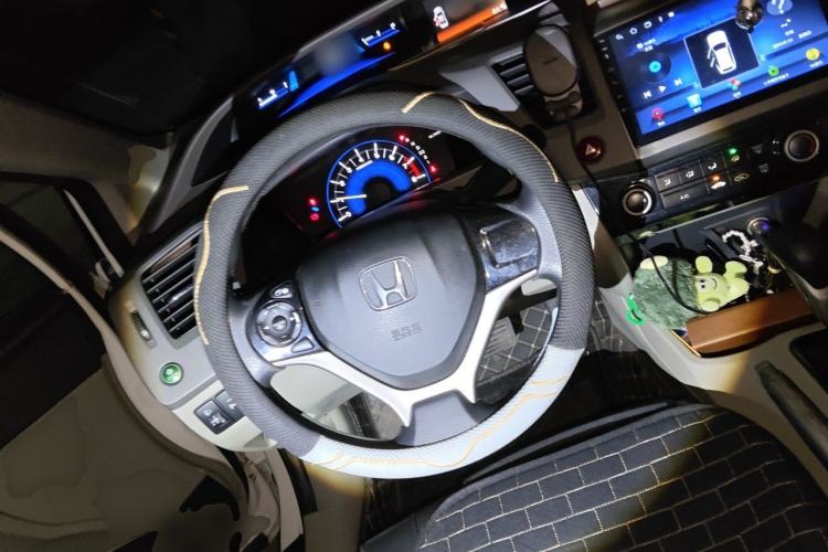 Used Honda Civic 2013 10th Anniversary 1.8L Automatic Comfort Version Steering Wheel
