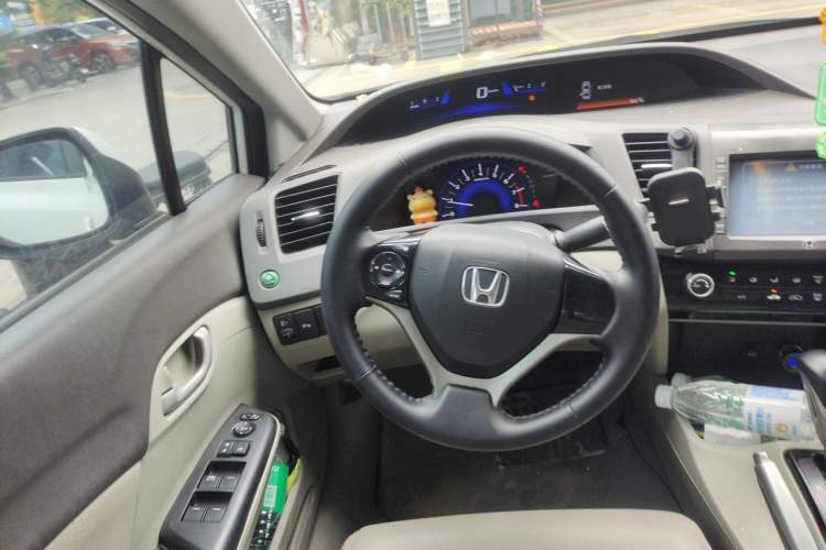 Used Honda Civic 2013 10th Anniversary 1.8L Automatic Comfort Version Steering Wheel