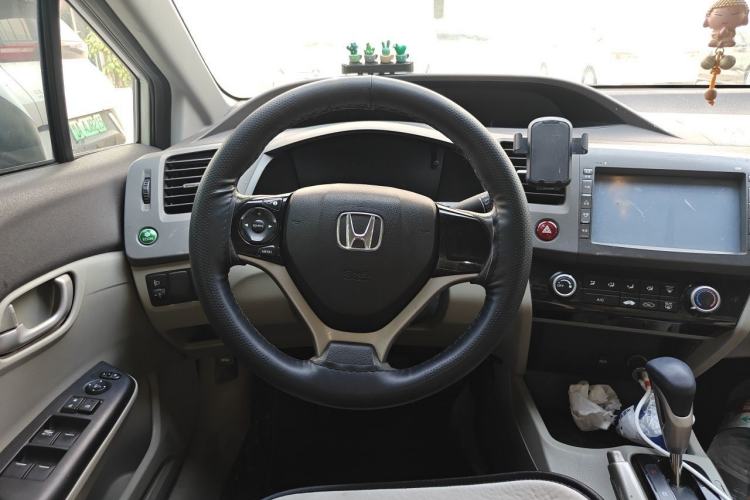 Used Honda Civic 2013 10th Anniversary 1.8L Automatic Comfort Version Steering Wheel