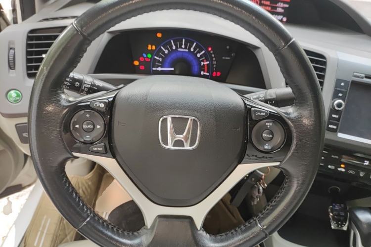 Used Honda Civic 2013 10th Anniversary 1.8L Automatic Luxury Edition Steering Wheel