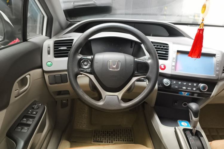 Used Honda Civic 2013 10th Anniversary 1.8L Automatic Comfort Version Steering Wheel
