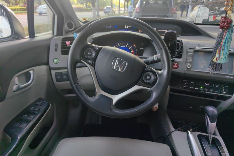 Used Honda Civic 2013 10th Anniversary 1.8L Automatic Luxury Edition Steering Wheel