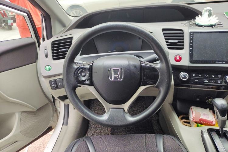 Used Honda Civic 2013 10th Anniversary 1.8L Automatic Comfort Version Steering Wheel