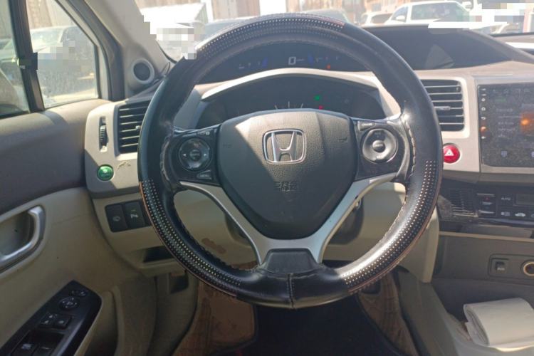 Used Honda Civic 2013 10th Anniversary 1.8L Automatic Luxury Edition Steering Wheel