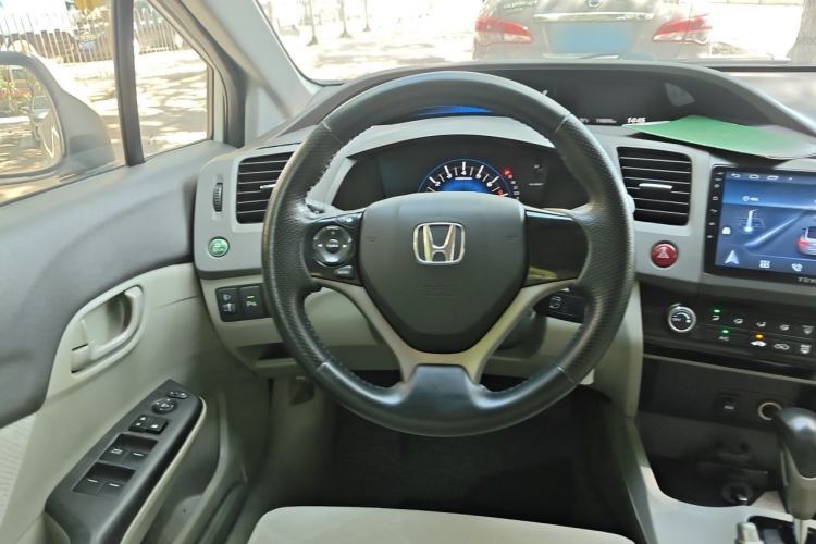 Used Honda Civic 2013 10th Anniversary 1.8L Automatic Comfort Version Steering Wheel