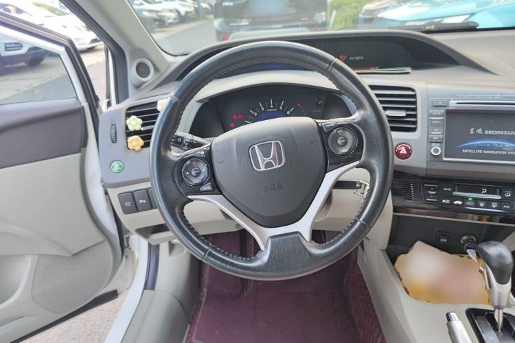 Used Honda Civic 2013 10th Anniversary 1.8L Automatic Luxury Edition Steering Wheel