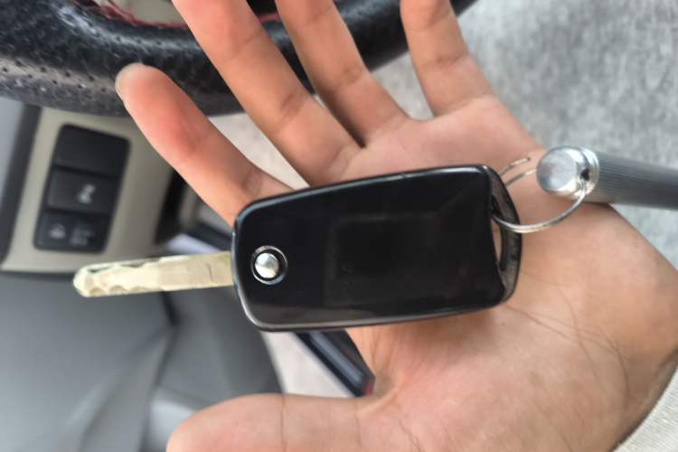 Used Honda Civic 2013 10th Anniversary 1.8L Automatic Comfort Version Vehicle Key