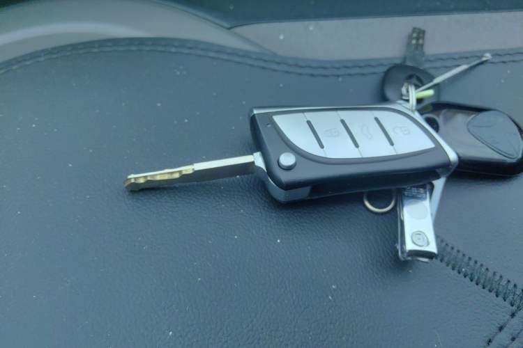 Used Honda Civic 2013 10th Anniversary 1.8L Automatic Comfort Version Vehicle Key