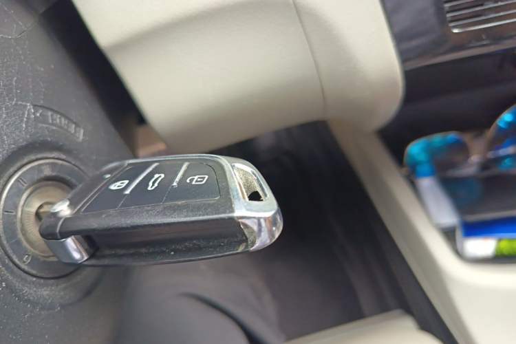Used Honda Civic 2013 10th Anniversary 1.8L Automatic Luxury Edition Vehicle Key
