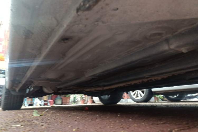 Used Honda Civic 2014 1.8L automatic luxury edition Chassis Front Right