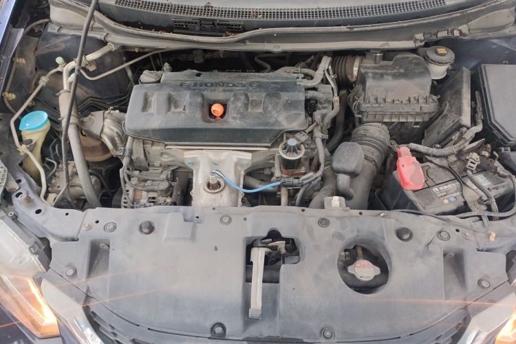 Used Honda Civic 2014 1.8L automatic luxury edition Engine Bay