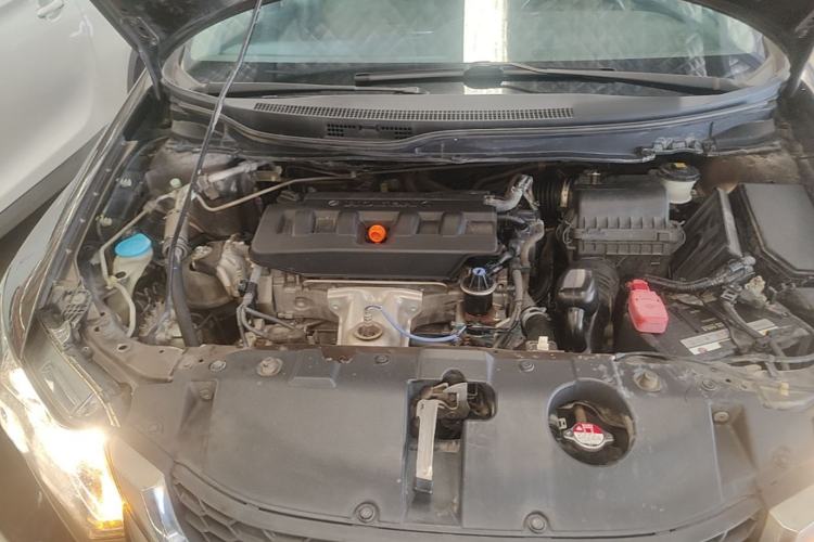 Used Honda Civic 2014 1.8L Automatic Classic Edition Engine Bay