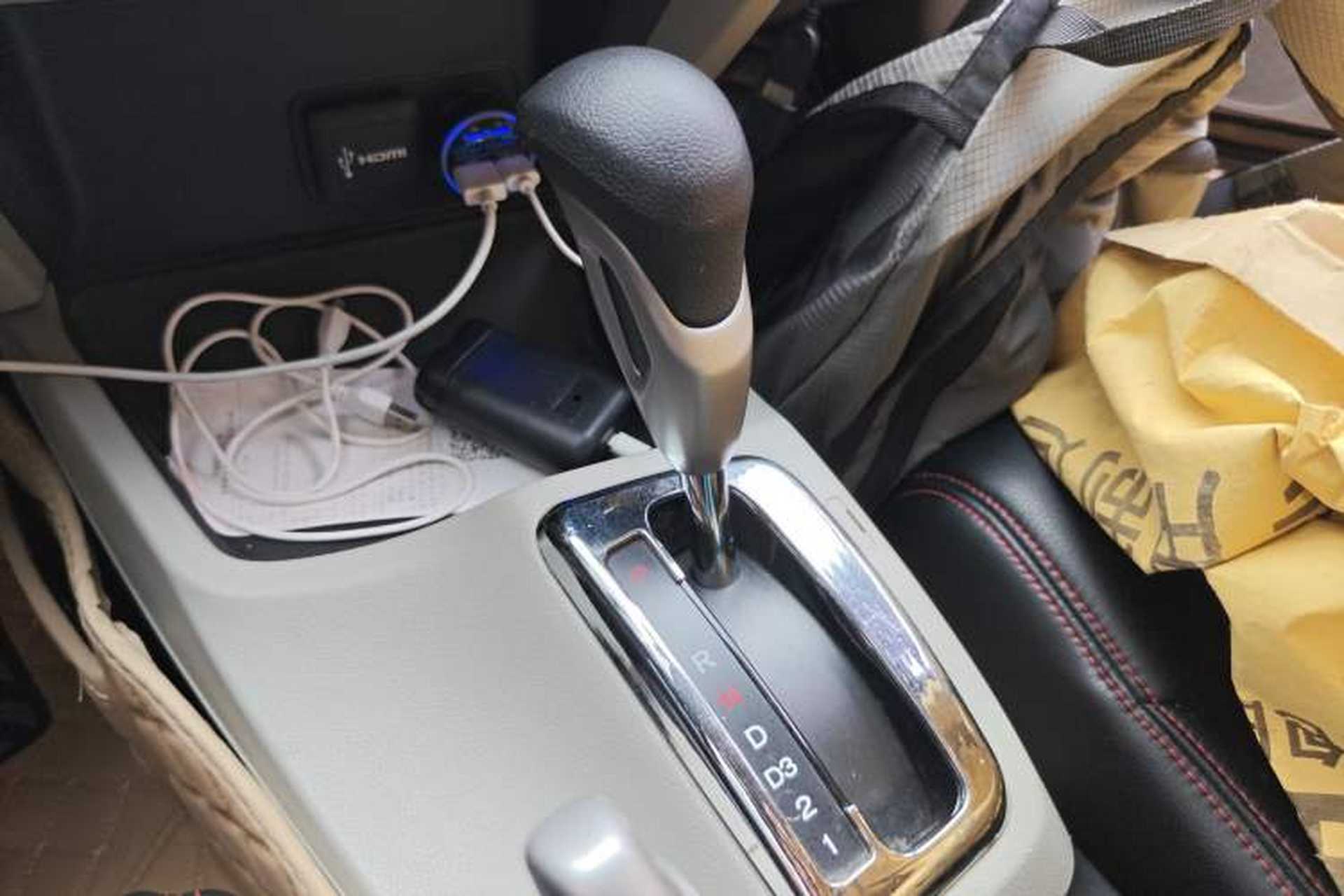 Used Honda Civic 2014 1.8L automatic comfort version Gear Lever
