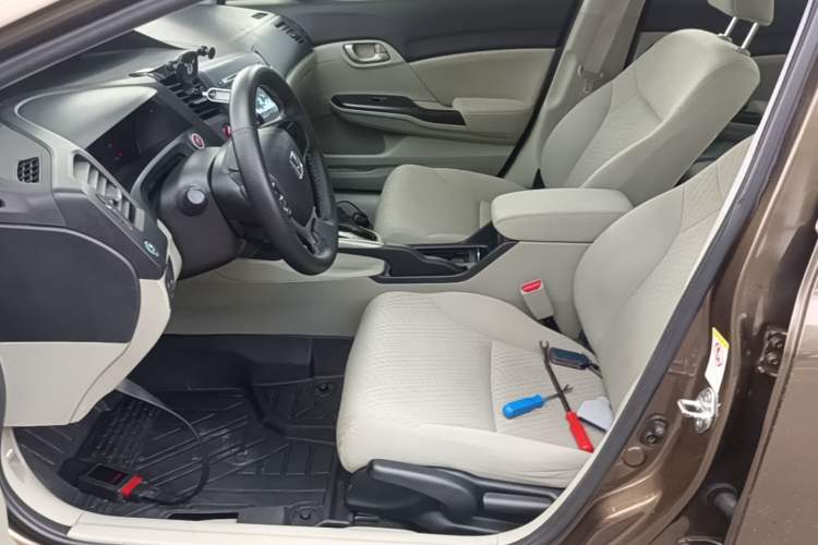 Used Honda Civic 2014 1.8L automatic comfort version Left Front Seat