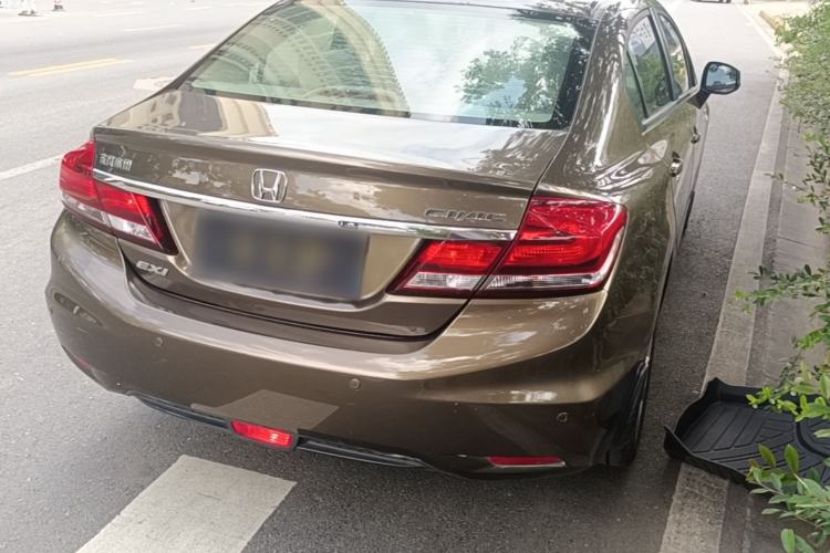 Used Honda Civic 2014 1.8L automatic comfort version Rear Right 45 Deg