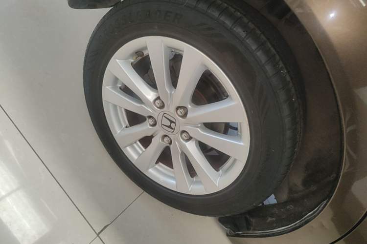 Used Honda Civic 2014 1.8L Automatic Classic Edition Right Rear Wheel Hub