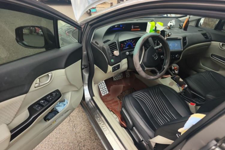 Used Honda Civic 2014 1.8L Automatic Classic Edition Driver Seat