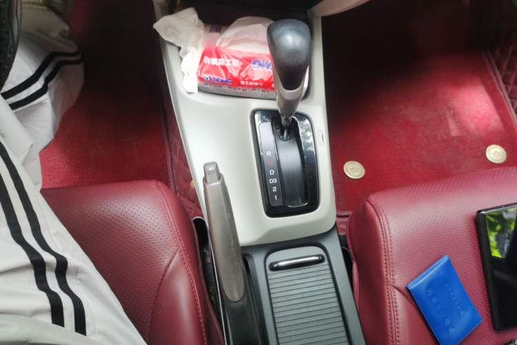 Used Honda Civic 2014 1.8L automatic comfort version Gear Lever