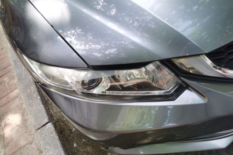 Used Honda Civic 2014 1.8L automatic comfort version Right Front Headlight