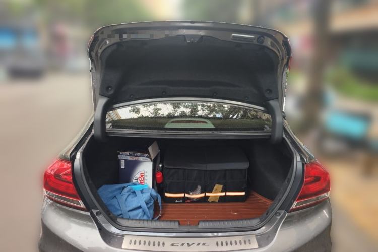 Used Honda Civic 2014 1.8L Automatic Classic Edition Trunk