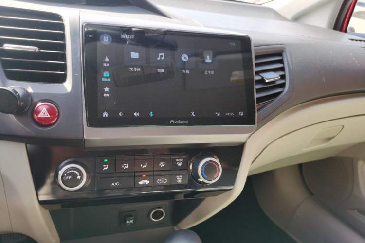 Used Honda Civic 2014 1.8L Automatic Classic Edition Audio And AC Panel