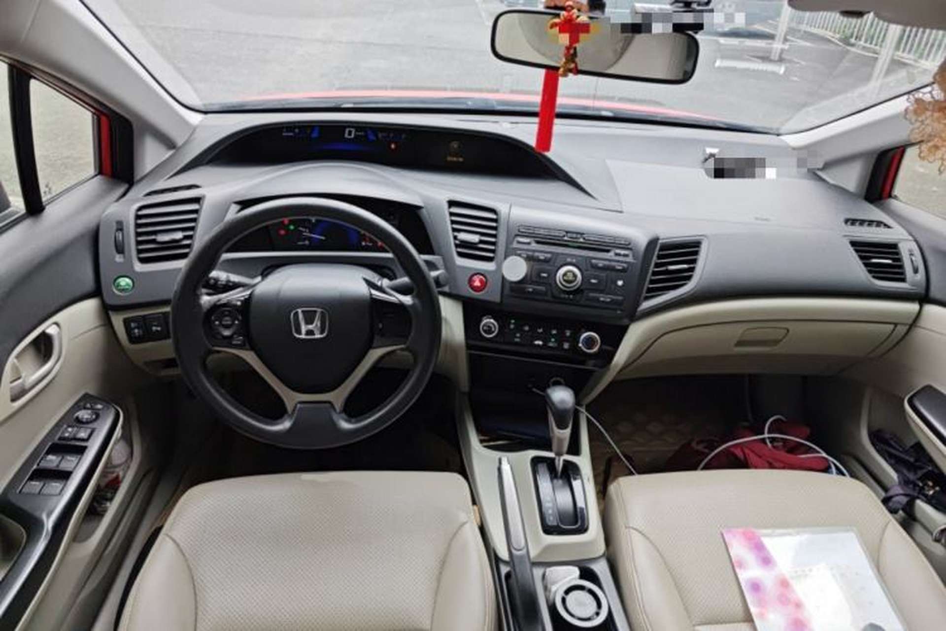 Used Honda Civic 2014 1.8L Automatic Classic Edition Center Console