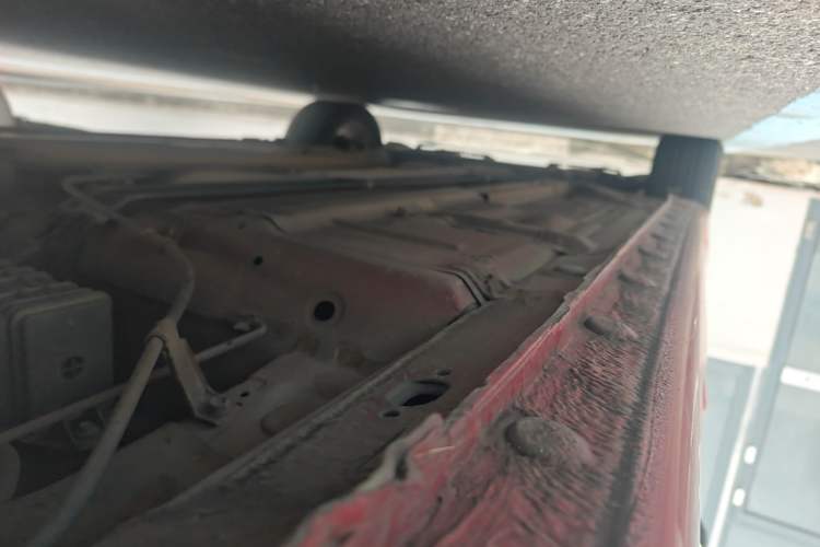 Used Honda Civic 2014 1.8L automatic comfort version Chassis Rear Left