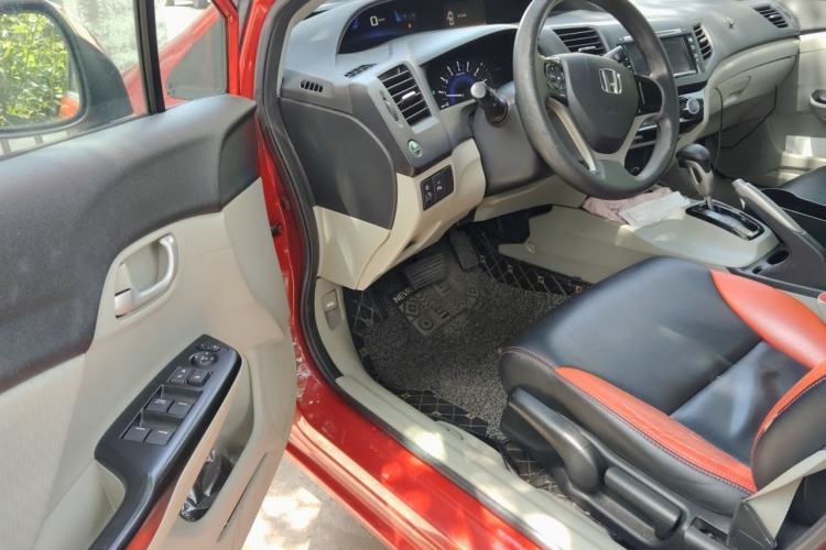 Used Honda Civic 2014 1.8L automatic comfort version Driver Seat