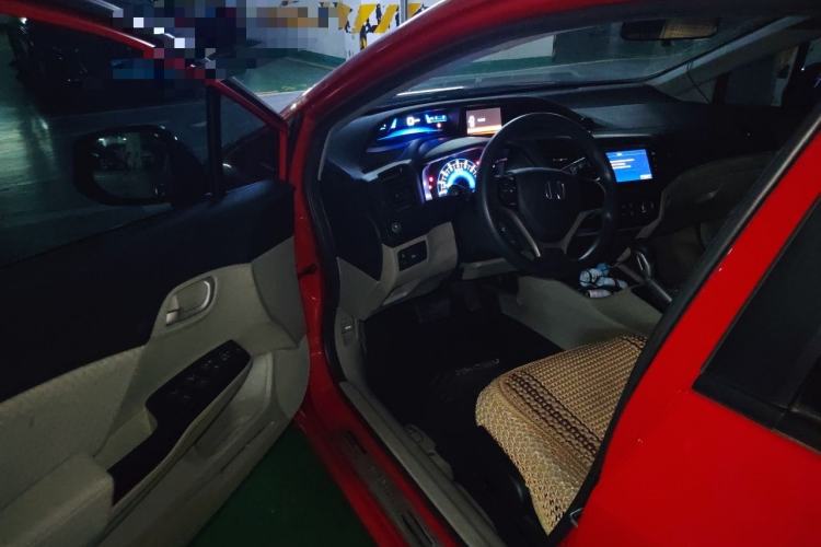 Used Honda Civic 2014 1.8L automatic comfort version Driver Seat