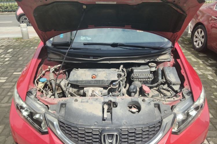 Used Honda Civic 2014 1.8L Automatic Classic Edition Engine Bay