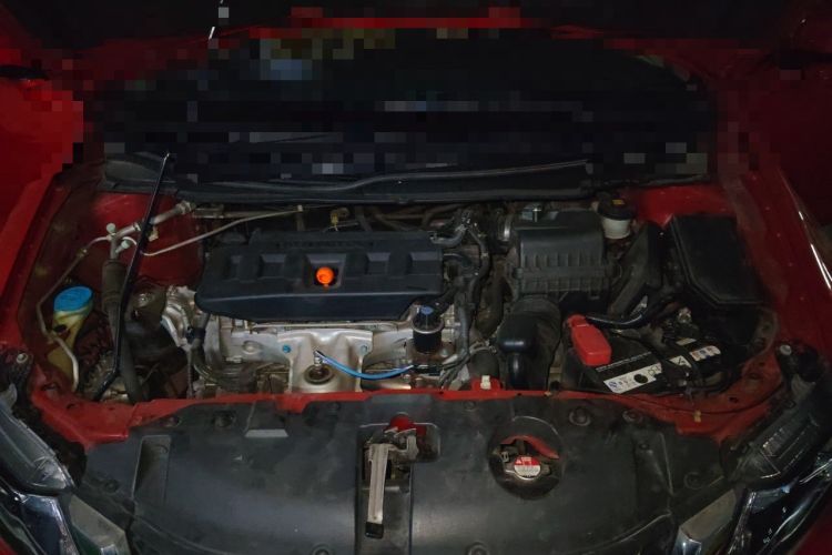 Used Honda Civic 2014 1.8L automatic comfort version Engine Bay