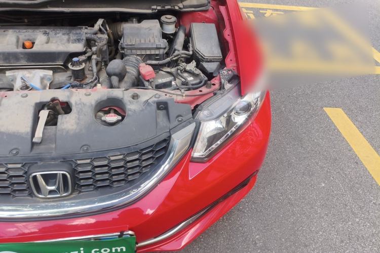 Used Honda Civic 2014 1.8L automatic comfort version Engine Bay Left
