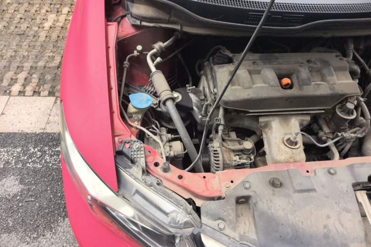 Used Honda Civic 2014 1.8L Automatic Classic Edition Engine Bay Right