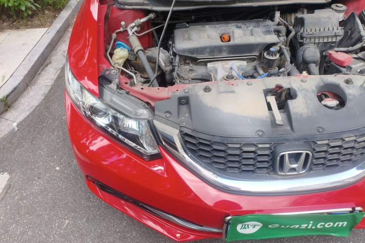 Used Honda Civic 2014 1.8L automatic comfort version Engine Bay Right