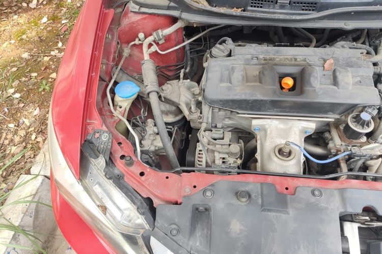 Used Honda Civic 2014 1.8L manual Comfort version Engine Bay Right